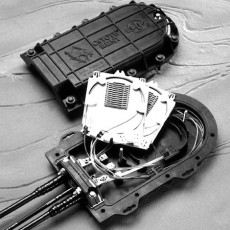 COYOTE® RUNT Closure